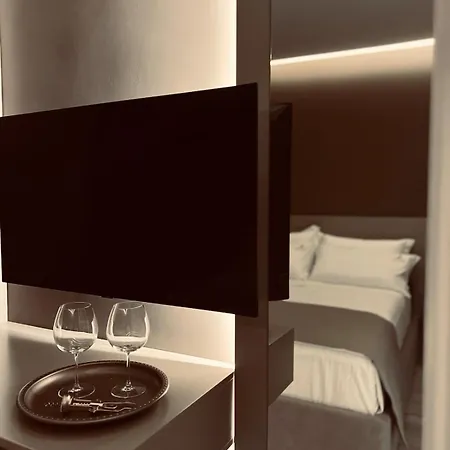 Adore Luxury * Sarande